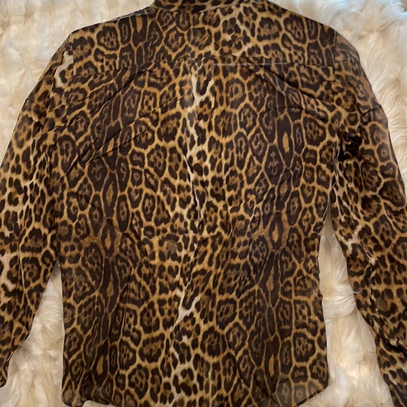 BCBGMAXAZRIA Animal Print Sheer Blouse Sz XS - Picture 4 of 4